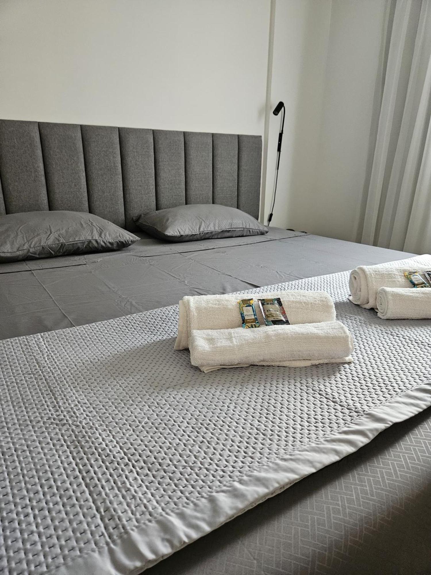 Edificio Saint Charbel Aparthotel เซาเปาโล ภายนอก รูปภาพ